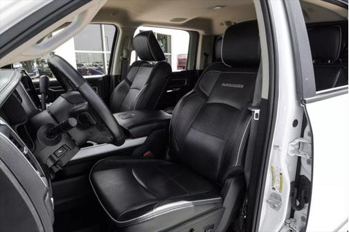 2022 RAM 2500 Laramie Crew Cab 4x4 6'4' Box