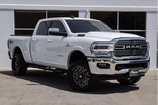 2022 RAM 2500 Laramie Crew Cab 4x4 6'4' Box