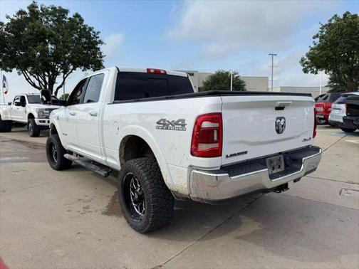 2022 RAM 2500 Laramie Crew Cab 4x4 6'4' Box