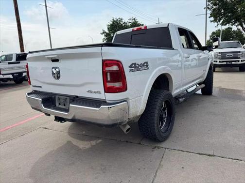 2022 RAM 2500 Laramie Crew Cab 4x4 6'4' Box