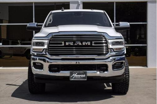 2022 RAM 2500 Laramie Crew Cab 4x4 6'4' Box