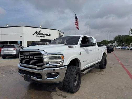 2022 RAM 2500 Laramie Crew Cab 4x4 6'4' Box