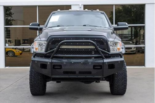 2017 RAM 2500 Tradesman Crew Cab 4x4 6'4' Box