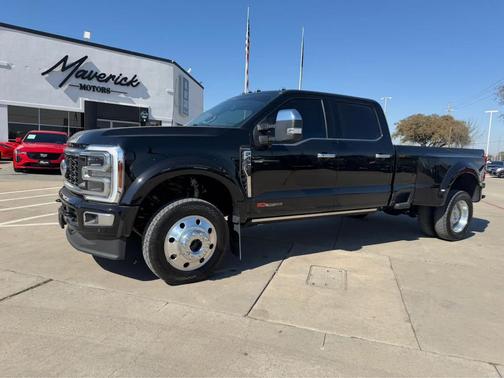 2025 Ford F-450 Platinum