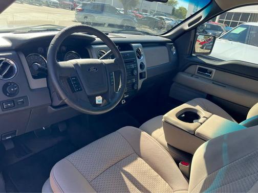 2010 Ford F-150 XL SuperCrew