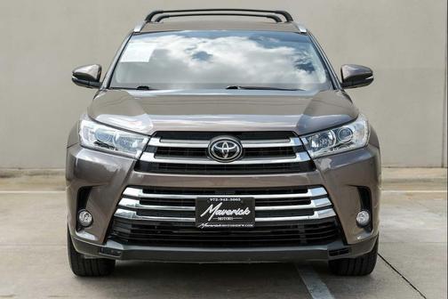 Toasted Walnut Pearl 2018 Toyota Highlander Limited