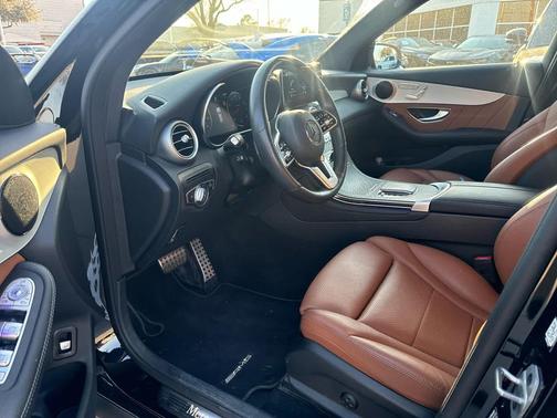 2021 Mercedes-Benz GLC 300 4MATIC