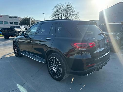 2021 Mercedes-Benz GLC 300 4MATIC
