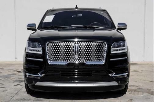 2018 Lincoln Navigator Black Label