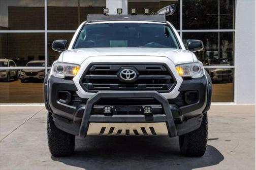 2016 Toyota Tacoma SR