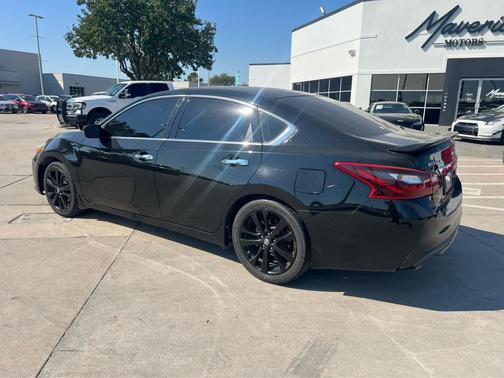 2017 Nissan Altima 2.5 SR
