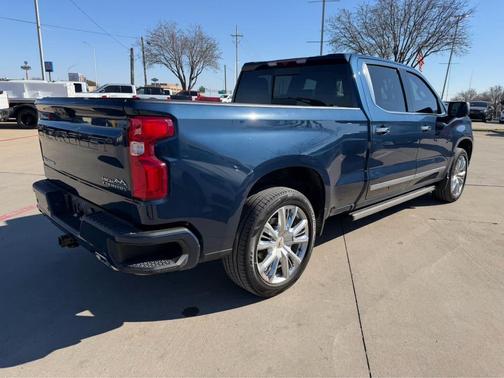 2022 Chevrolet Silverado 1500 High Country