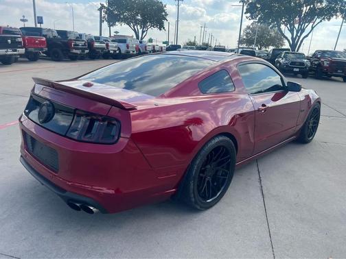 2014 Ford Mustang GT Premium