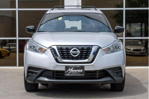 2019 Nissan Kicks S