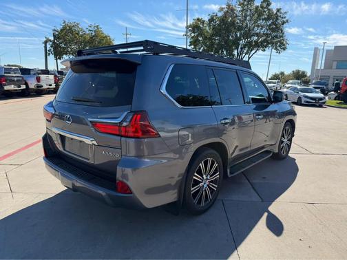 2019 Lexus LX 570 Base