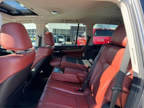 2019 Lexus LX 570 Base