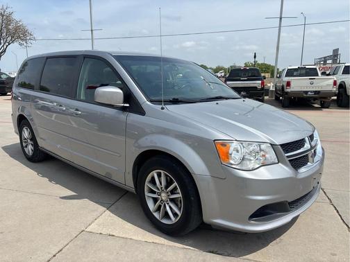 Billet Silver Metallic Clearcoat 2016 Dodge Grand Caravan AVP/SE