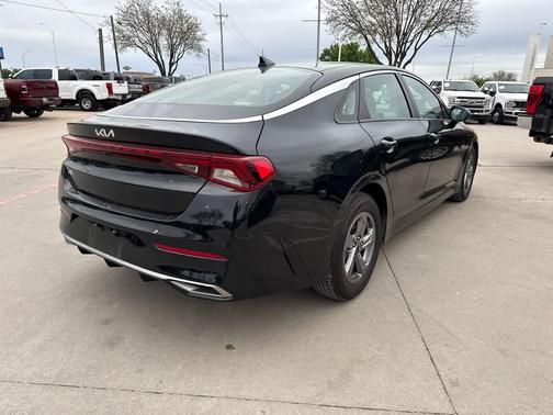 Ebony Black 2023 Kia K5 LXS