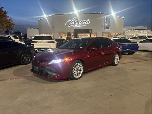2018 Toyota Camry XLE