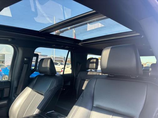 2021 Ford Expedition Max XLT