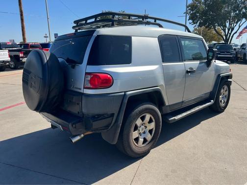 2007 Toyota FJ Cruiser Base