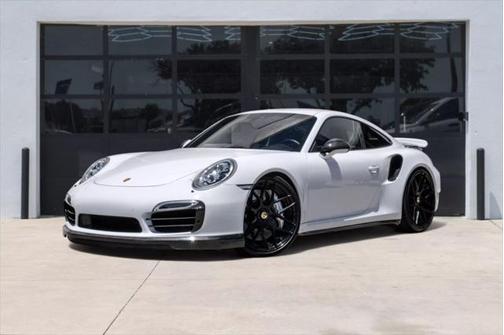 2014 Porsche 911 Turbo S