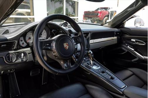 2014 Porsche 911 Turbo S