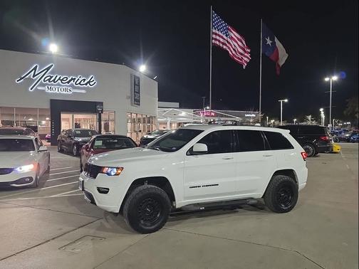 2021 Jeep Grand Cherokee Laredo