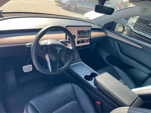 2022 Tesla Model Y Performance Dual Motor All-Wheel Drive