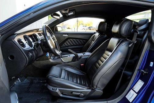 2013 Ford Mustang GT Premium