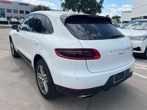 2018 Porsche Macan AWD