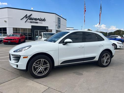 2018 Porsche Macan AWD