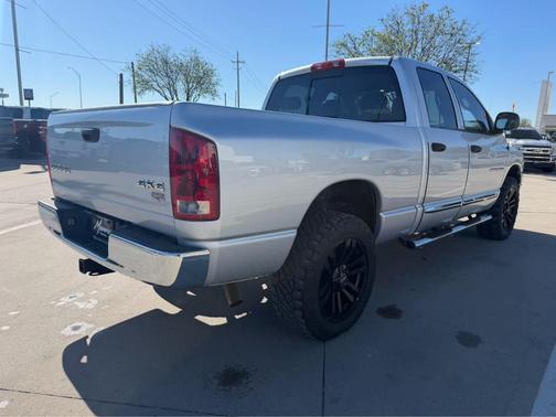 2004 Dodge Ram 1500 SLT Quad Cab