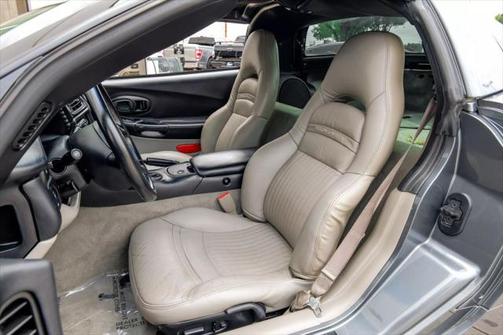 2003 Chevrolet Corvette Base