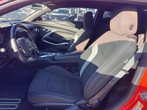 2021 Chevrolet Camaro 1LS