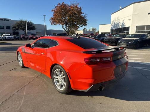 2021 Chevrolet Camaro 1LS