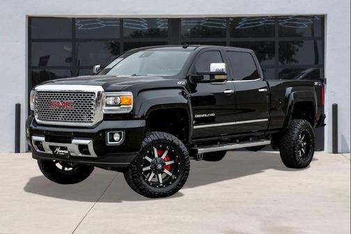 2015 GMC Sierra 2500 Denali