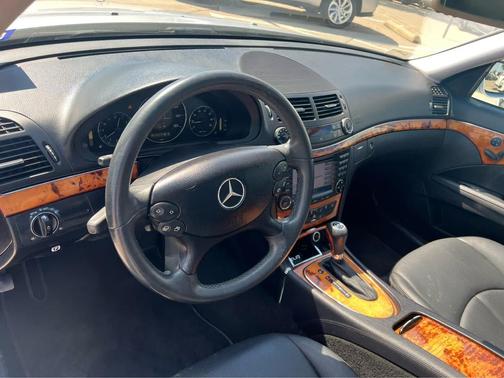 2008 Mercedes-Benz E-Class Luxury 3.5L
