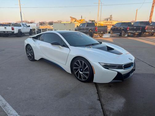 2016 BMW i8 2dr Cpe