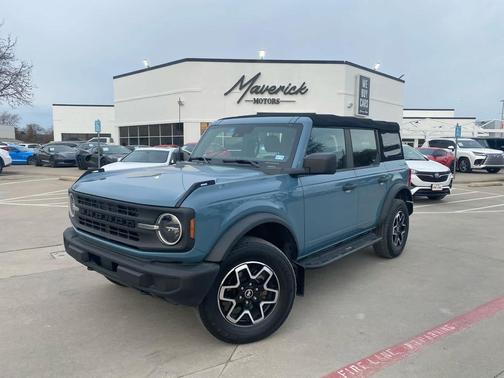 2022 Ford Bronco Base