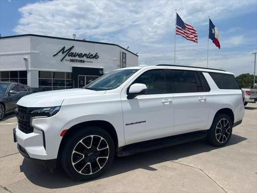 2023 Chevrolet Suburban RST