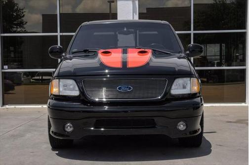 2001 Ford F-150 Harley-Davidson Crew Cab