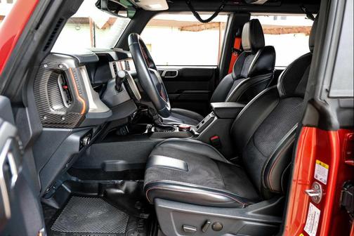 Hot Pepper Red Metallic Tinted Clearcoat 2023 Ford Bronco Raptor