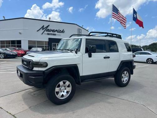 2013 Toyota FJ Cruiser Base