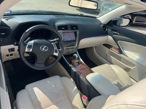 2015 Lexus IS 250C Base