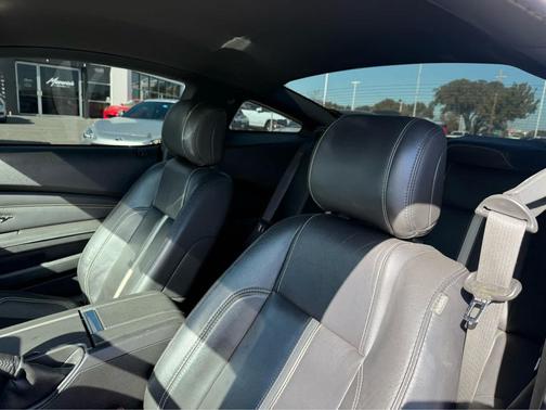 2013 Ford Mustang GT Premium