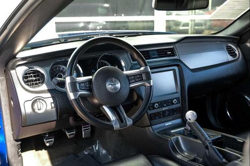 2013 Ford Mustang GT Premium