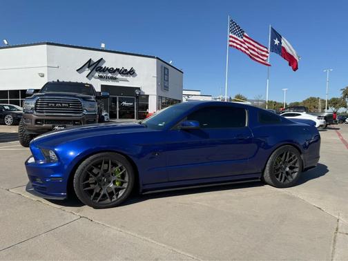 2013 Ford Mustang GT Premium