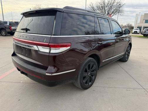 2024 Lincoln Navigator Black Label