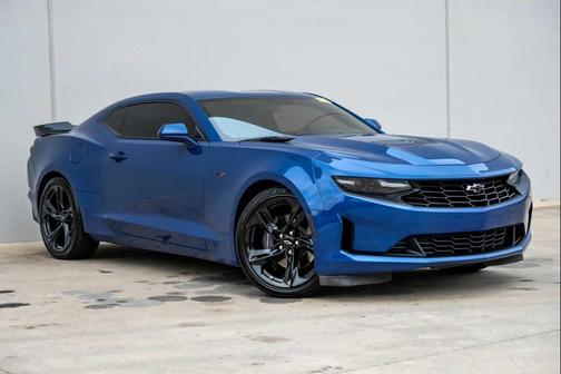 2022 Chevrolet Camaro RWD Coupe LT1